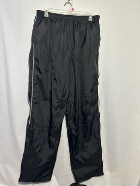Wilson Black Athletic Pants with White Mesh Lining – Size XXL